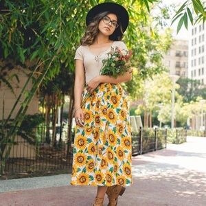American Apparel Yellow Sunflower Skirt
